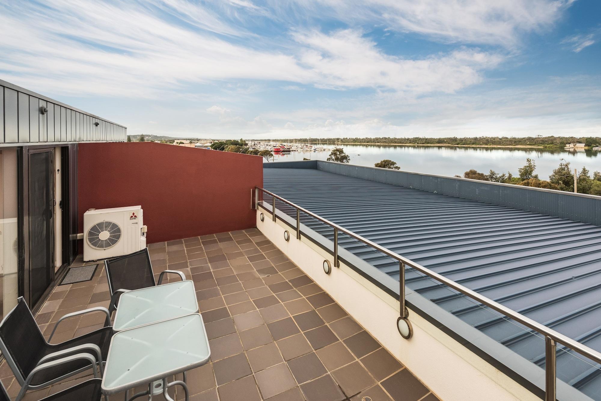The Esplanade Resort And Spa Lakes Entrance Eksteriør billede