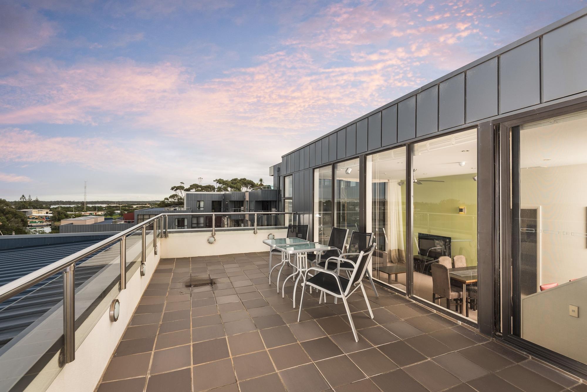 The Esplanade Resort And Spa Lakes Entrance Eksteriør billede