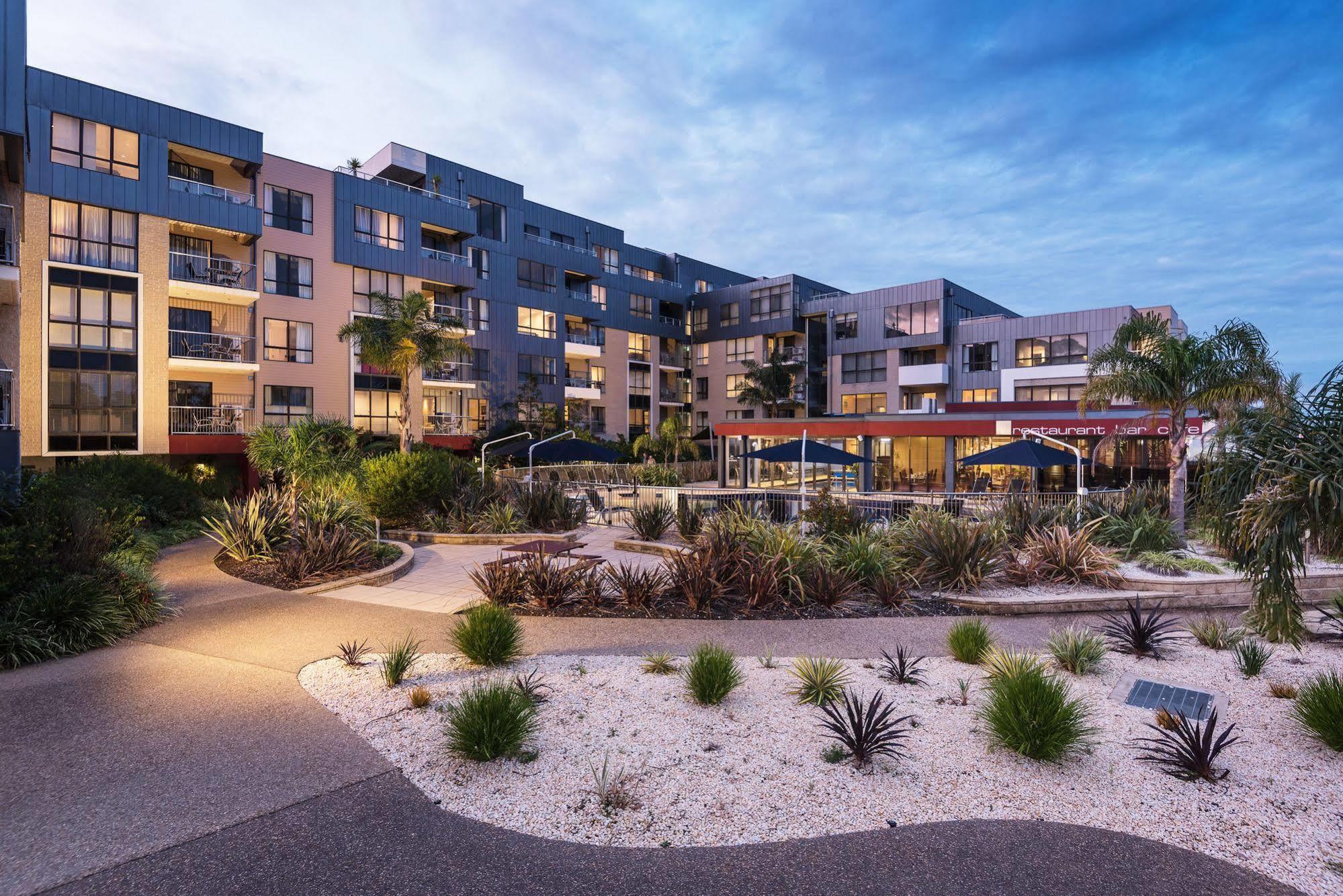 The Esplanade Resort And Spa Lakes Entrance Eksteriør billede